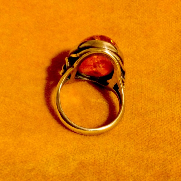 Sterling silver ring with amber stone - Picture 3 of 3